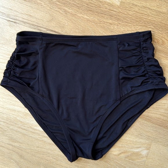 NEW with tags two piece full coverage black bikini high waist padded ruched side - Picture 6 of 7